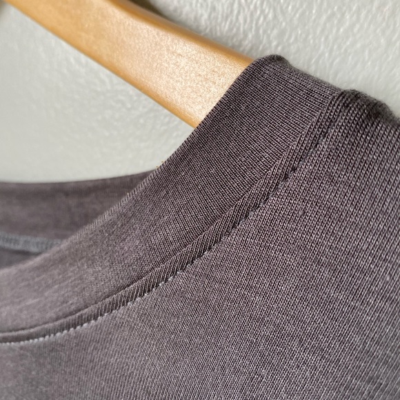 Vintage Graphic Tee - Picture 3 of 7